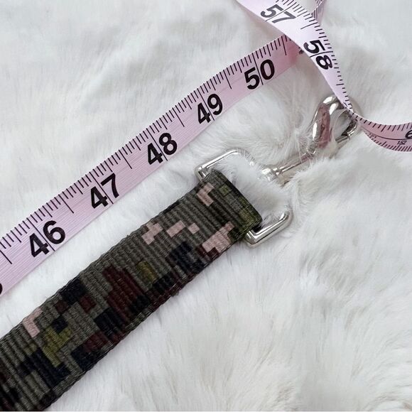 Dog Harness & Leash Bundle Camo Print S/M - Picture 4 of 5